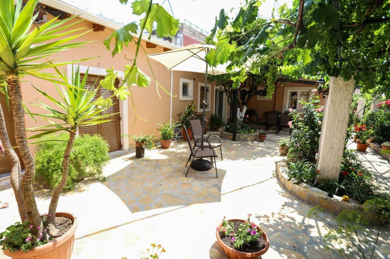 Garden House Kastellani Guest House Kastellanoi  Exterior photo